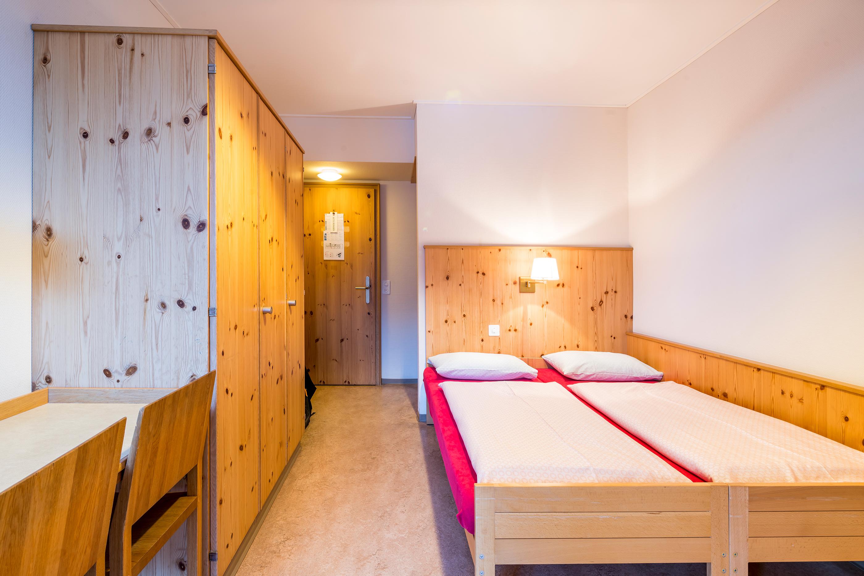Davos Youth Hostel Екстер'єр фото